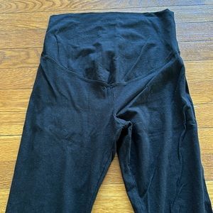 Old Navy Maternity Over Belly Leggings